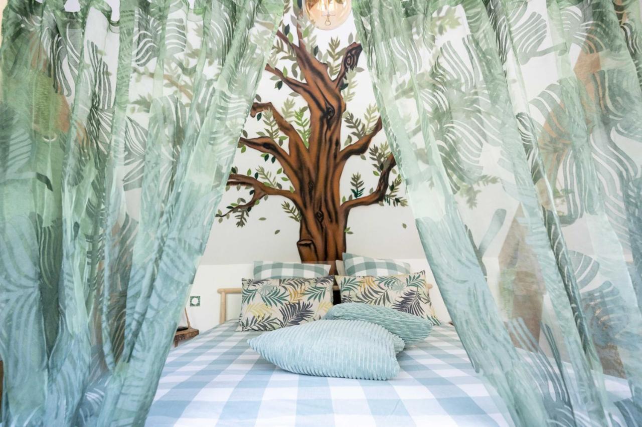 Bed and Breakfast L'Arbre A The Онфлер Екстер'єр фото